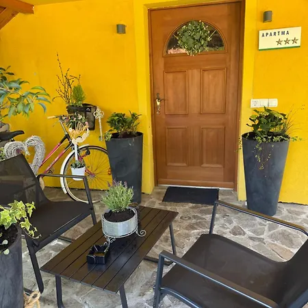 Wellness Soba Skriti Raj بيت ضيافة