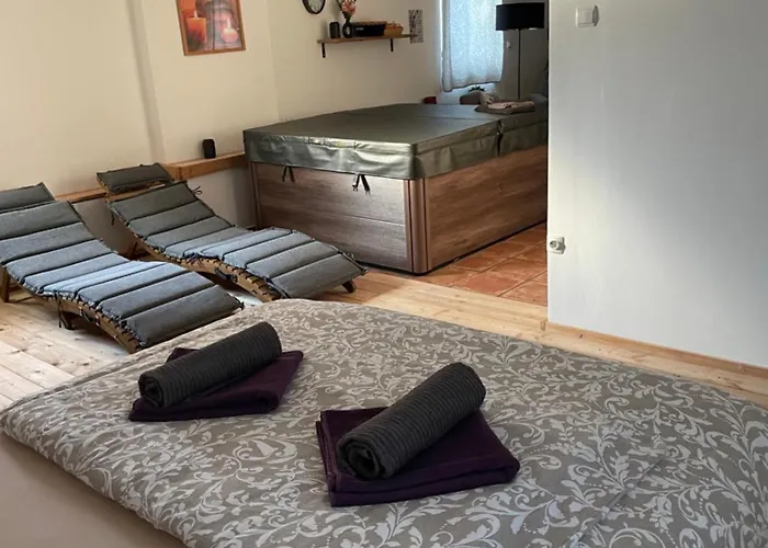 Wellness Soba Skriti Raj בית הארחה 3*